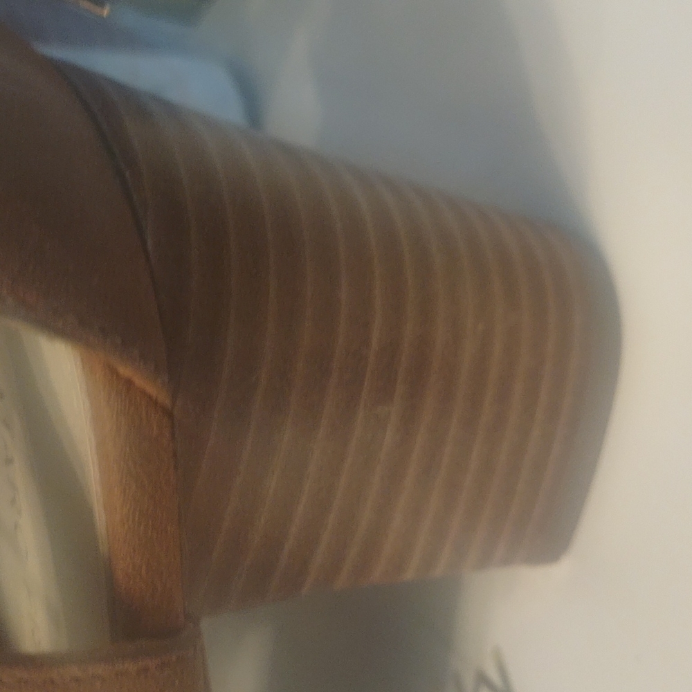 Shoes - Picture 3 of 3